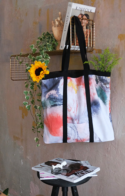Carry your elegant and stylish tote bag